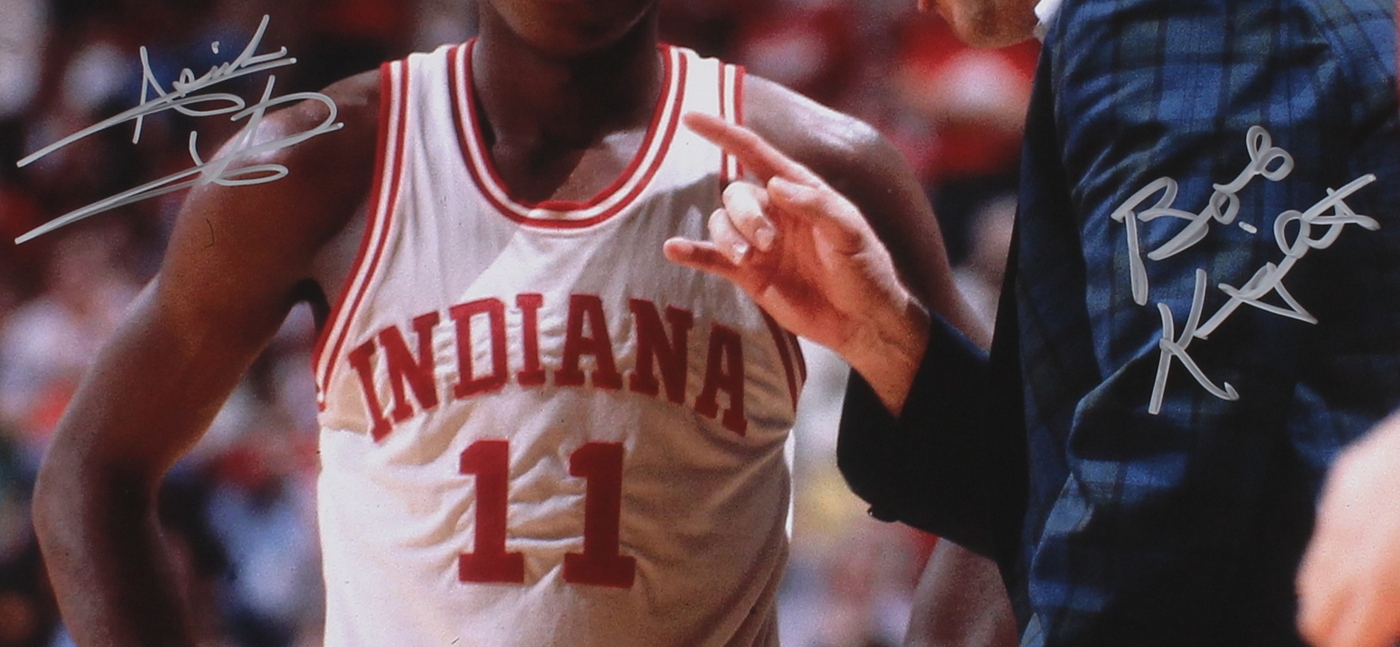 Bobby Knight & Isiah Thomas Dual Signed Indiana Hoosiers 16x20 Photo (Schwartz COA) at PristineAuction.com Bobby Knight & Isiah Thomas Dual Signed Indiana Hoosiers 16x20 Photo (Schwartz COA) at PristineAuction.com