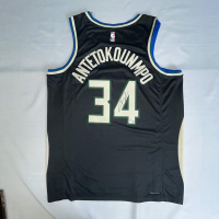 Giannis Antetokounmpo Signed Bucks Nike Authentic Jersey (Beckett) at PristineAuction.com