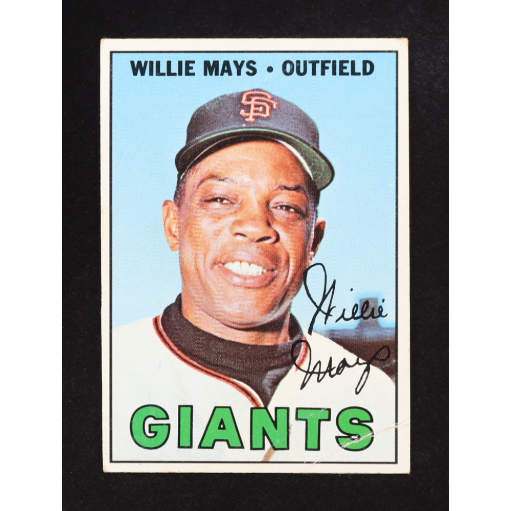 Willie Mays 1967 Topps #200 at PristineAuction.com Willie Mays 1967 Topps #200 at PristineAuction.com