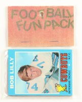 1971 Topps Football Card Fun Pack with (10) Cards at PristineAuction.com