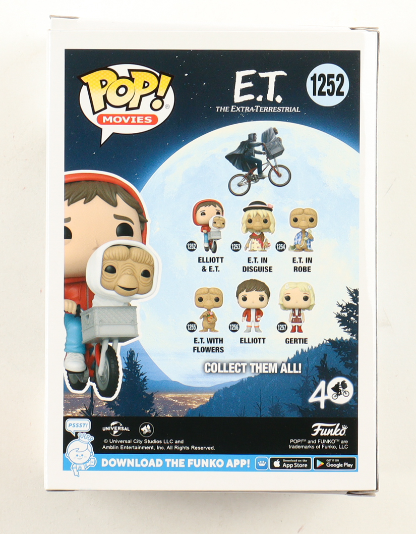 Henry Thomas Signed "E.T." #1252 Elliot & E.T. Funko Pop! Vinyl Figure Inscribed "Hang On!" & "Elliott" (ACOA) at PristineAuction.com Henry Thomas Signed "E.T." #1252 Elliot & E.T. Funko Pop! Vinyl Figure Inscribed "Hang On!" & "Elliott" (ACOA) at PristineAuction.com