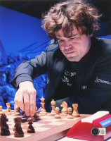 Magnus Carlsen Signed 8x10 Photo (Beckett) at PristineAuction.com