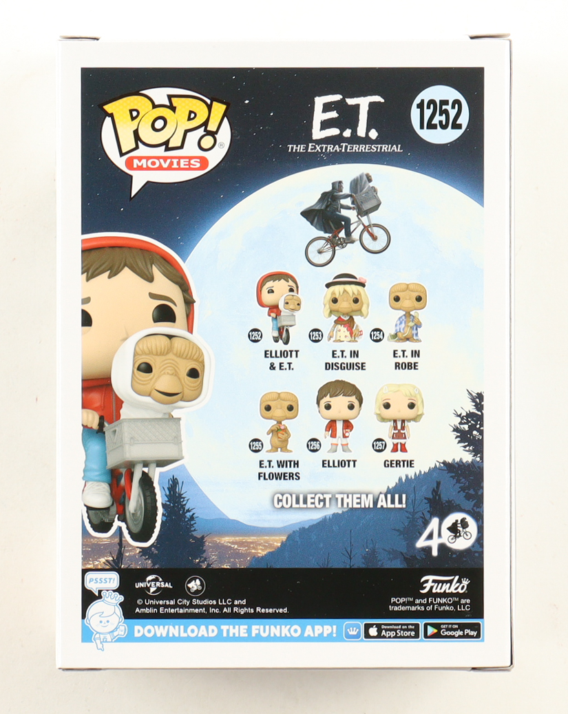 Henry Thomas Signed "E.T." #1252 Elliot & E.T. Funko Pop! Vinyl Figure Inscribed "Hang On!" & "Elliott" (ACOA) at PristineAuction.com Henry Thomas Signed "E.T." #1252 Elliot & E.T. Funko Pop! Vinyl Figure Inscribed "Hang On!" & "Elliott" (ACOA) at PristineAuction.com