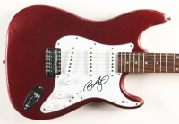 Brad Paisley Signed Electric Guitar (Beckett) at PristineAuction.com