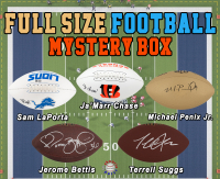 Full Size Football Signed Mystery Box - Series 43 (Limited to 150) – Schwartz Sports at PristineAuction.com