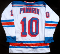 Artemi Panarin Signed Jersey (Beckett) at PristineAuction.com