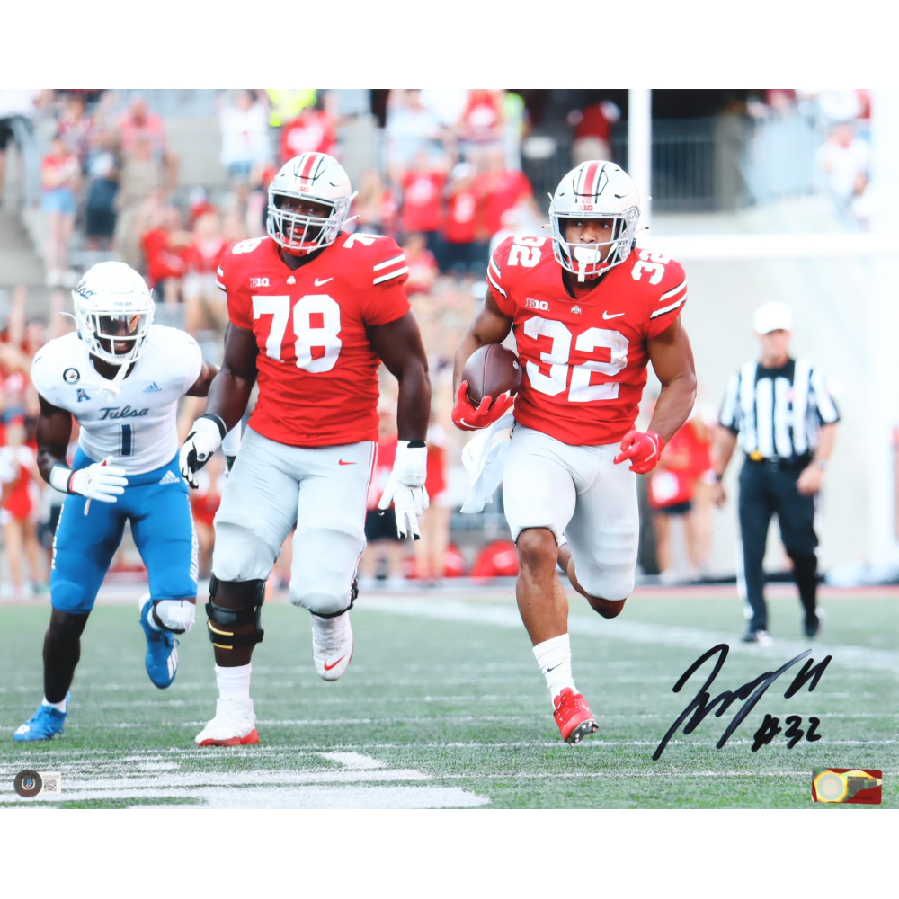 TreVeyon Henderson Signed Ohio State Buckeyes 16x20 Photo (Beckett) at PristineAuction.com