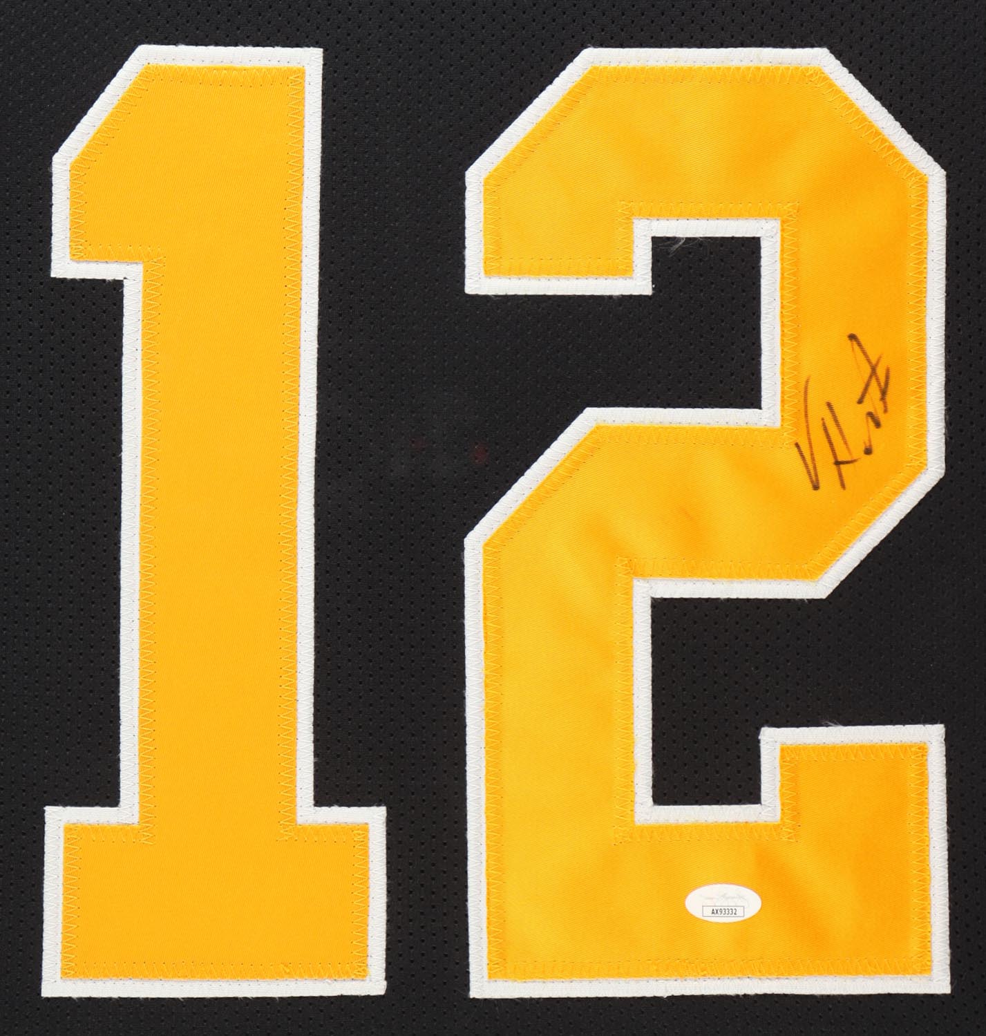 Travis Hunter Signed Custom Framed Jersey Display (JSA) at PristineAuction.com Travis Hunter Signed Custom Framed Jersey Display (JSA) at PristineAuction.com
