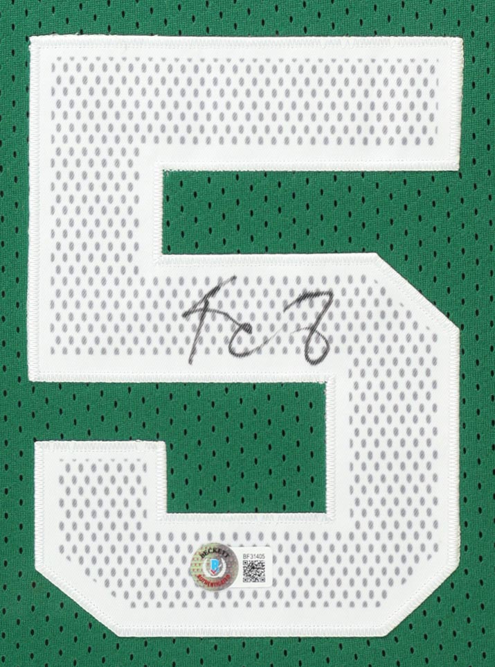 Kevin Garnett Signed Custom Framed Jersey Display (Beckett) at PristineAuction.com Kevin Garnett Signed Custom Framed Jersey Display (Beckett) at PristineAuction.com