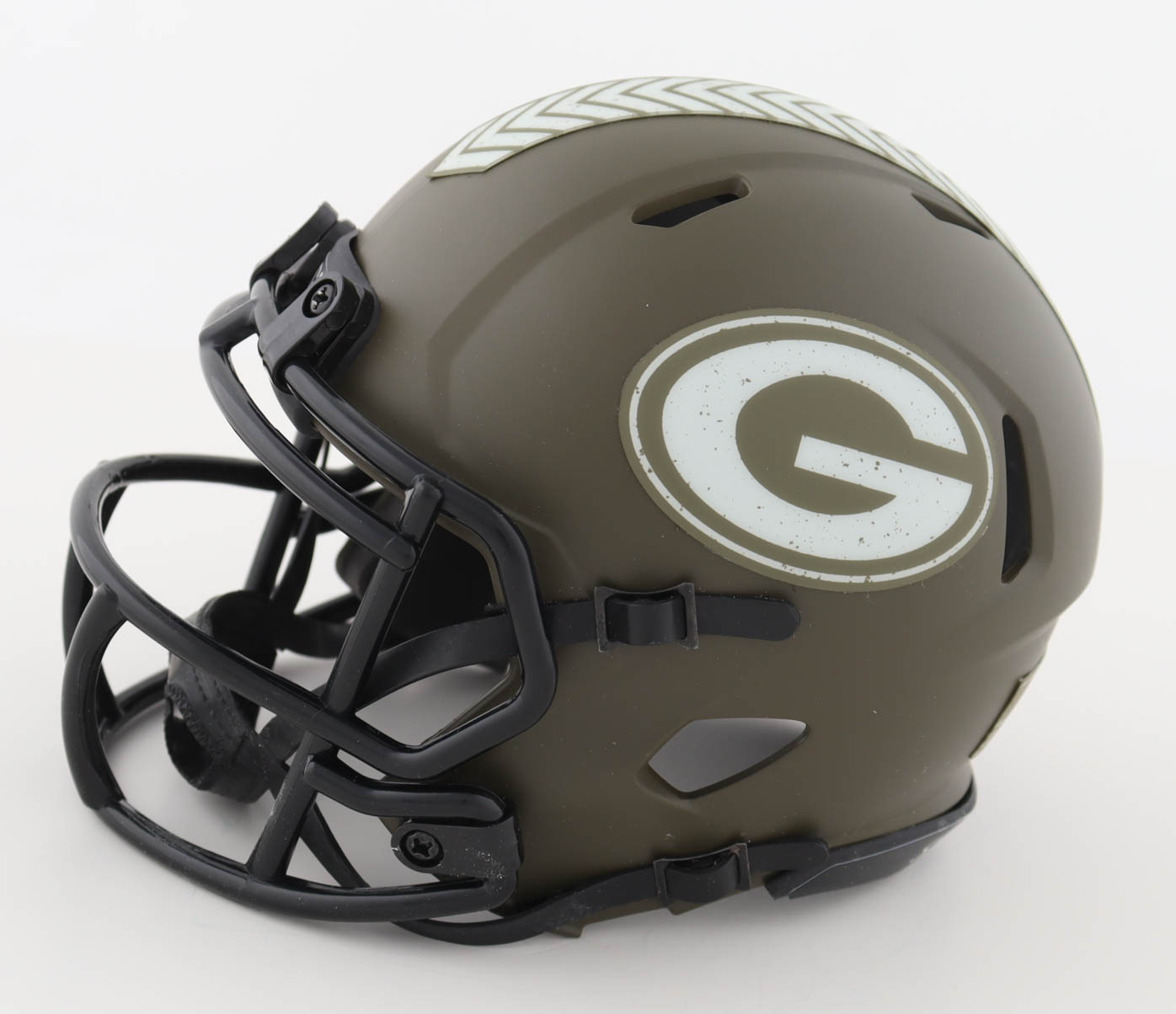 Davante Adams Signed Packers Salute to Service Alternate Speed Mini Helmet (Beckett) at PristineAuction.com Davante Adams Signed Packers Salute to Service Alternate Speed Mini Helmet (Beckett) at PristineAuction.com