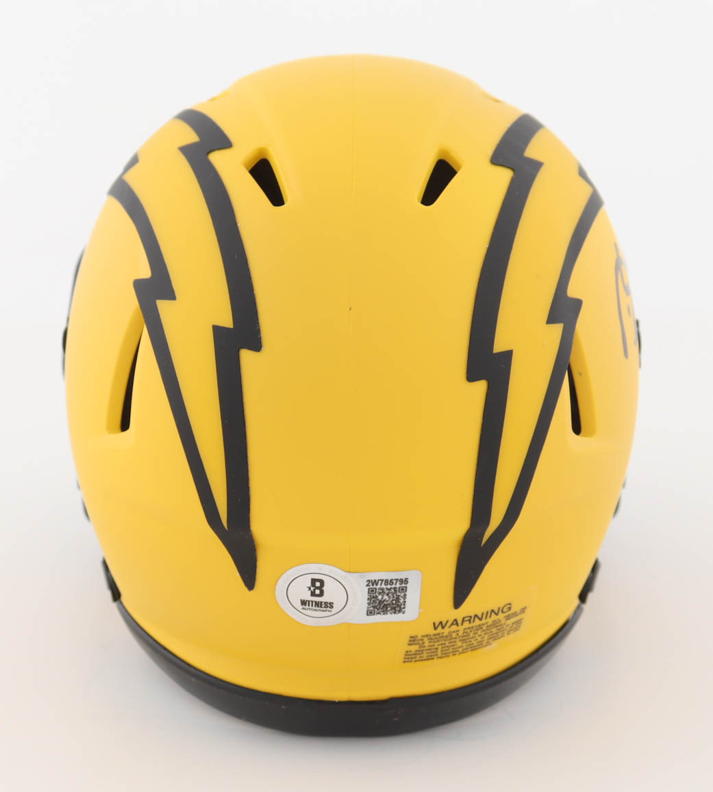 Darren Sproles Signed Chargers Rave Alternate Speed Mini Helmet (Beckett) at PristineAuction.com Darren Sproles Signed Chargers Rave Alternate Speed Mini Helmet (Beckett) at PristineAuction.com