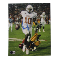 Vince Young Signed Texas Longhorns 8x10 Photo (Beckett) at PristineAuction.com