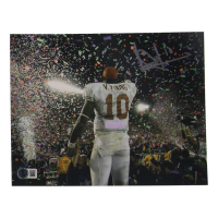 Vince Young Signed Texas Longhorns 8x10 Photo (Beckett) at PristineAuction.com