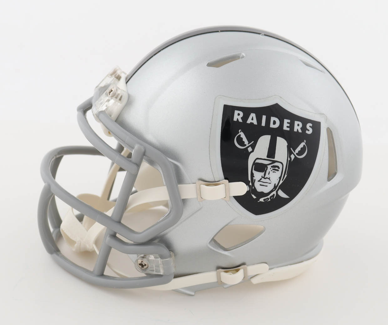 Hunter Renfrow Signed Raiders Speed Mini Helmet (Beckett) at PristineAuction.com Hunter Renfrow Signed Raiders Speed Mini Helmet (Beckett) at PristineAuction.com