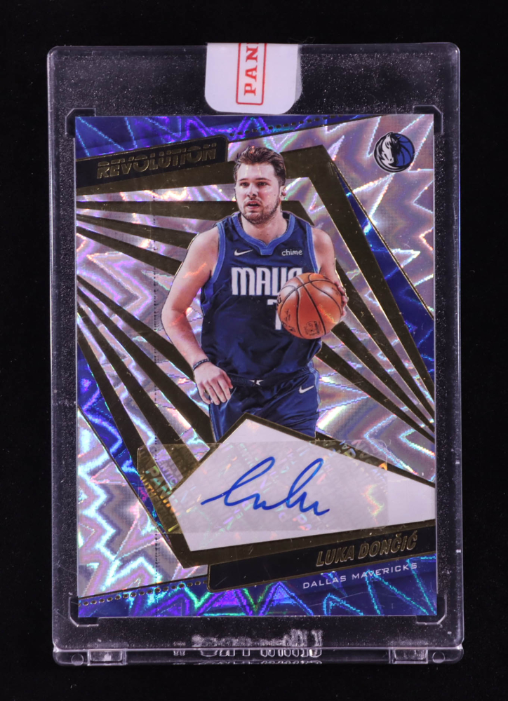 Luka Doncic 2021 Revolution #AG-LDC Autograph - Fractal /100 Price
