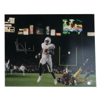 Vince Young Signed Texas Longhorns 16x20 Photo (Beckett) at PristineAuction.com