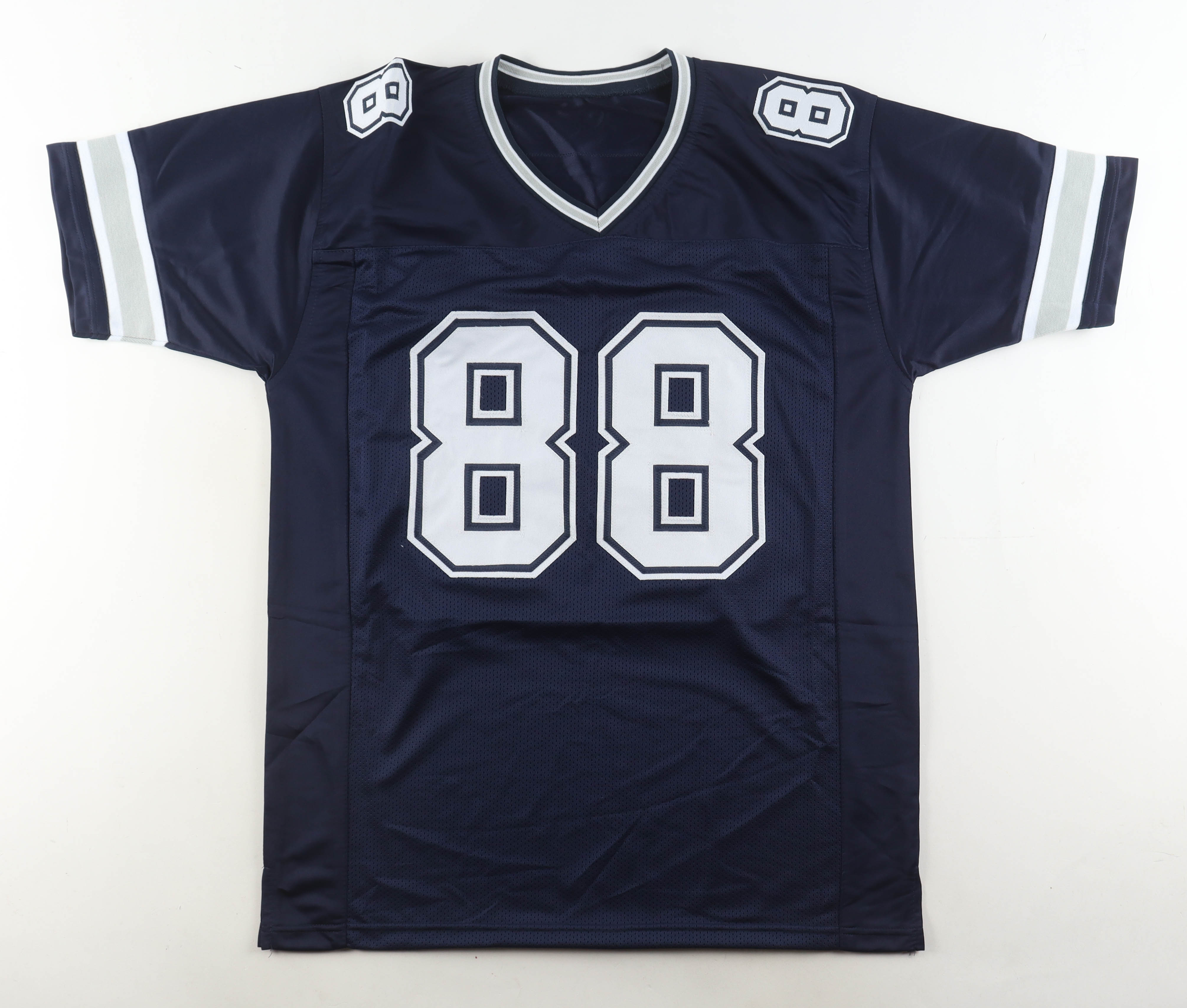 CeeDee Lamb Signed Jersey (PSA) at PristineAuction.com CeeDee Lamb Signed Jersey (PSA) at PristineAuction.com