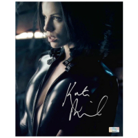 Kate Beckinsale Signed "Underworld: Evolution" 8x10 Photo (CA) at PristineAuction.com