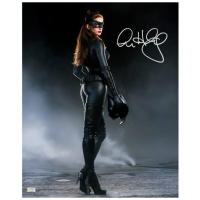 Anne Hathaway Signed "The Dark Knight Rises" 16x20 Photo (CA) at PristineAuction.com