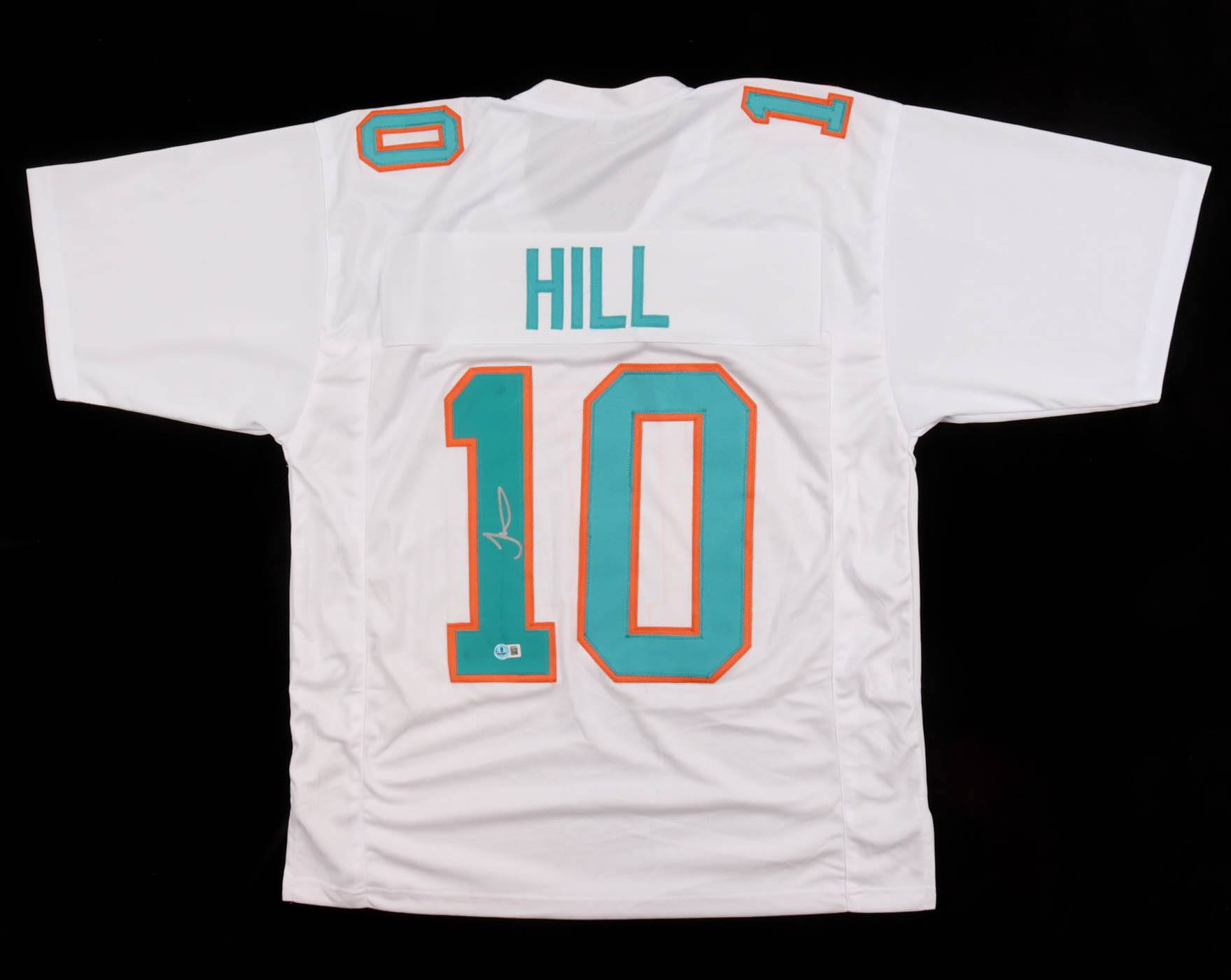 Tyreek Hill Signed Jersey (Beckett) at PristineAuction.com Tyreek Hill Signed Jersey (Beckett) at PristineAuction.com