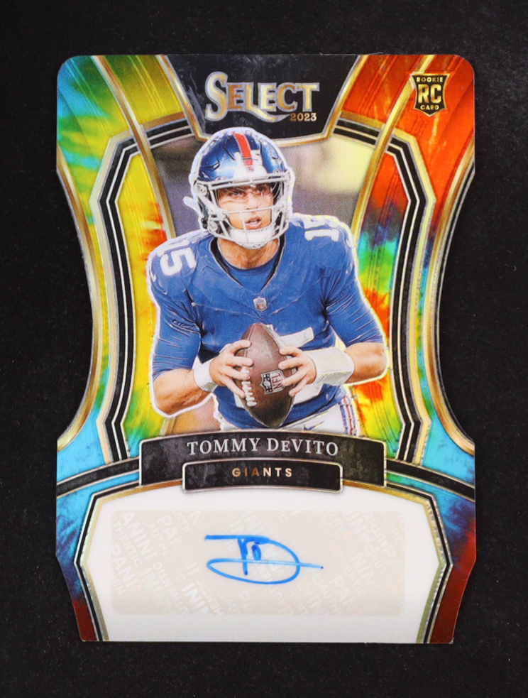 Tommy DeVito 2023 Select Rookie Signatures Prizm Tie Dye Die Cut #3 RC #09/25 at PristineAuction.com Tommy DeVito 2023 Select Rookie Signatures Prizm Tie Dye Die Cut #3 RC #09/25 at PristineAuction.com