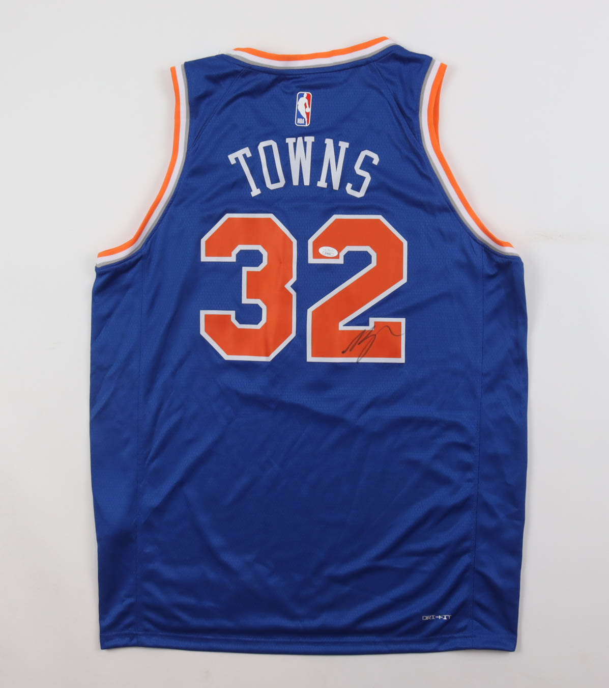 Karl-Anthony Towns Signed Knicks Nike Authentic Jersey (JSA) at PristineAuction.com Karl-Anthony Towns Signed Knicks Nike Authentic Jersey (JSA) at PristineAuction.com