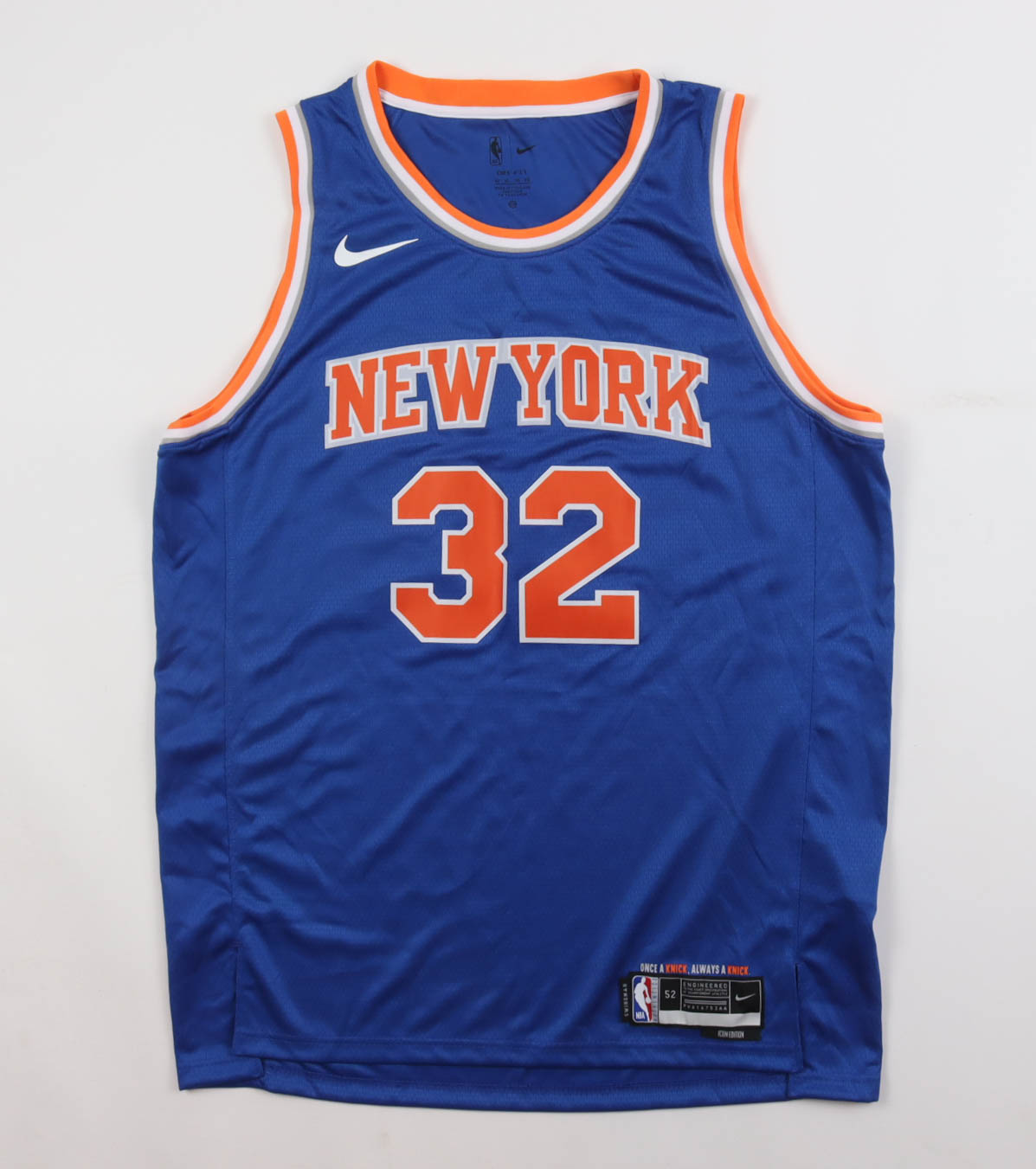 Karl-Anthony Towns Signed Knicks Nike Authentic Jersey (JSA) at PristineAuction.com Karl-Anthony Towns Signed Knicks Nike Authentic Jersey (JSA) at PristineAuction.com