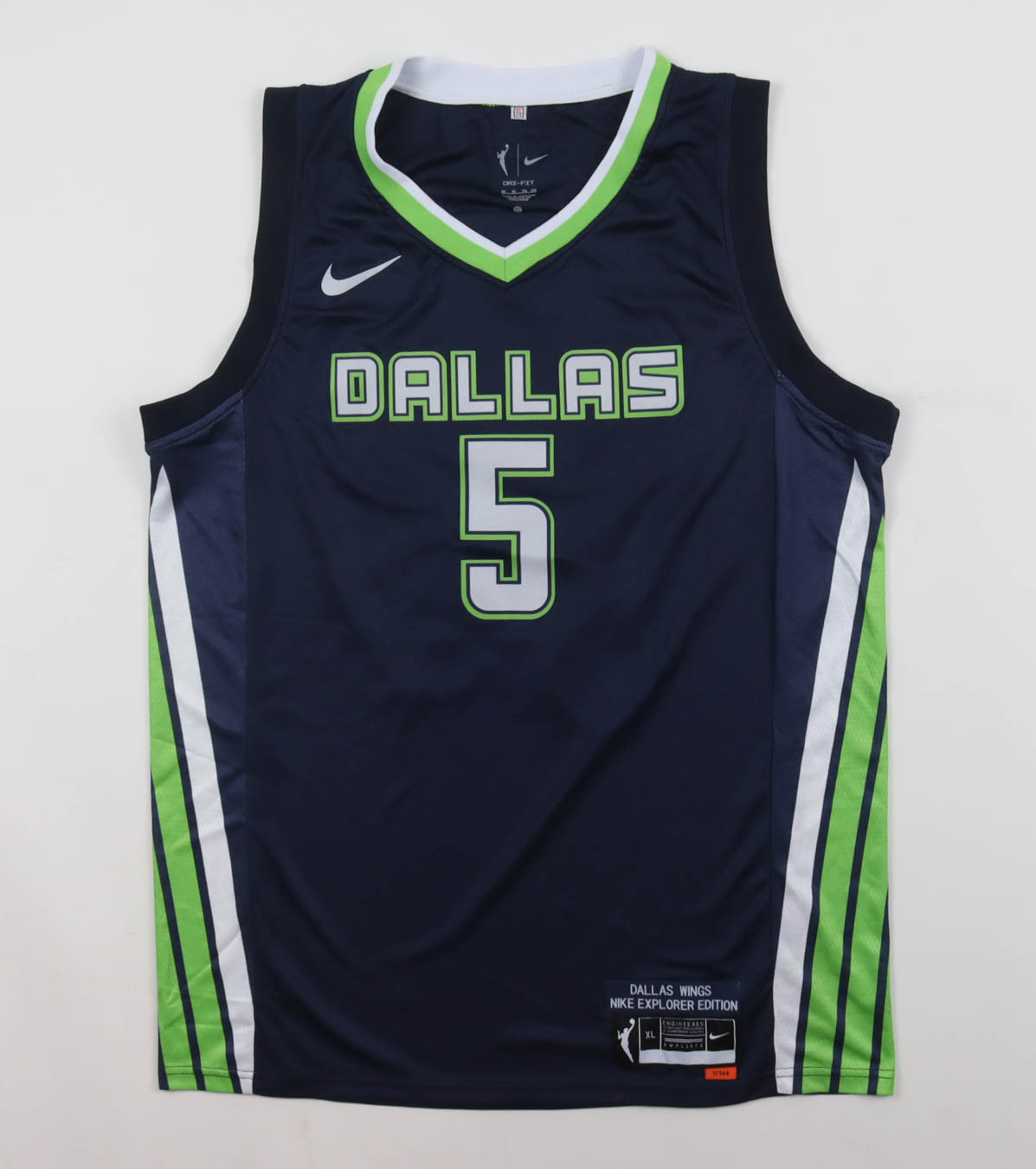 Paige Bueckers Signed Wings Nike Authentic Jersey (PSA) at PristineAuction.com Paige Bueckers Signed Wings Nike Authentic Jersey (PSA) at PristineAuction.com