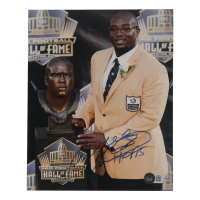 Will Shields Signed 8x10 Photo Inscribed "HOF 15" (Beckett) at PristineAuction.com