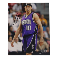 Mike Bibby Signed Kings 8x10 Photo (Beckett) at PristineAuction.com