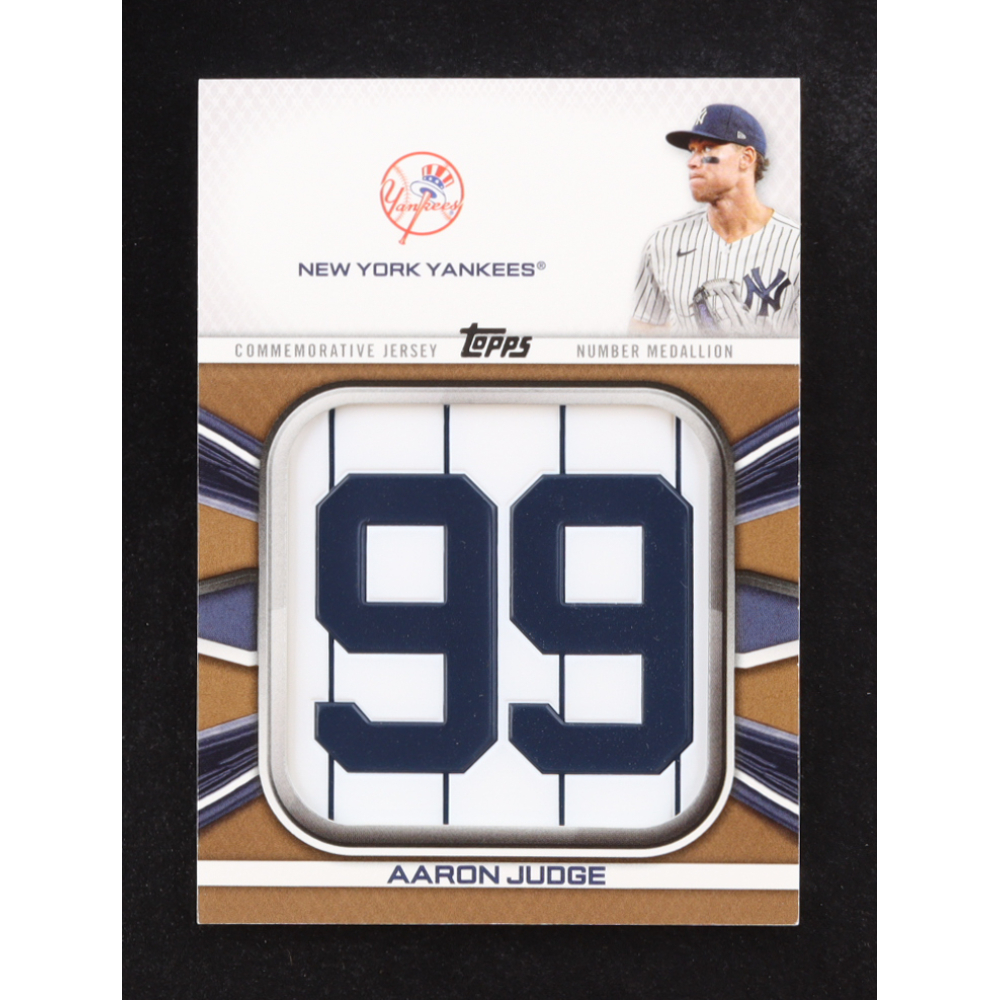 Aaron Judge 2022 Topps Commemorative Player Jersey Number Medallions Gold #JNMAJ #29/75 at PristineAuction.com