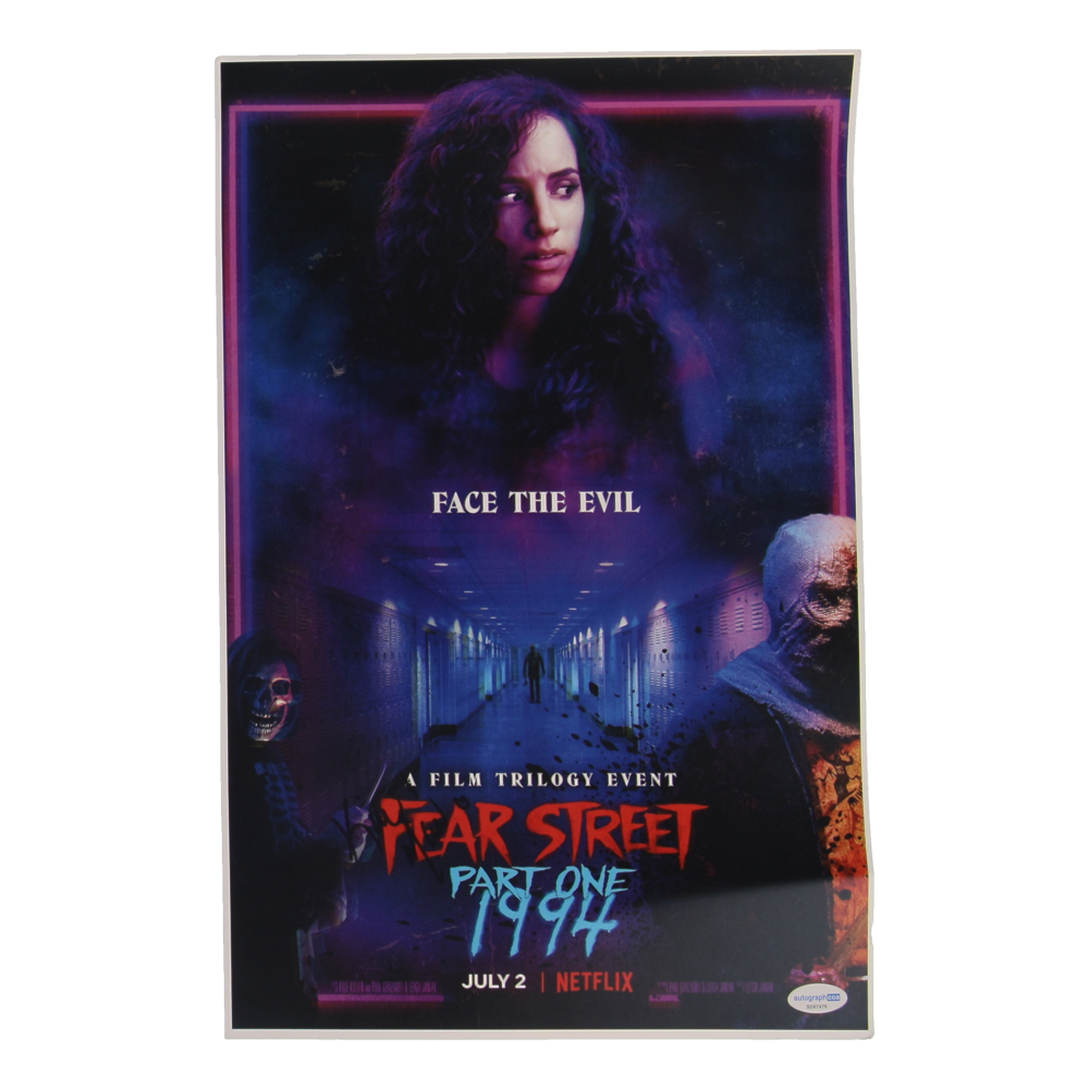 Kiana Madeira Signed "Fear Street Part One: 1994" 11x17 Photo (ACOA) at PristineAuction.com