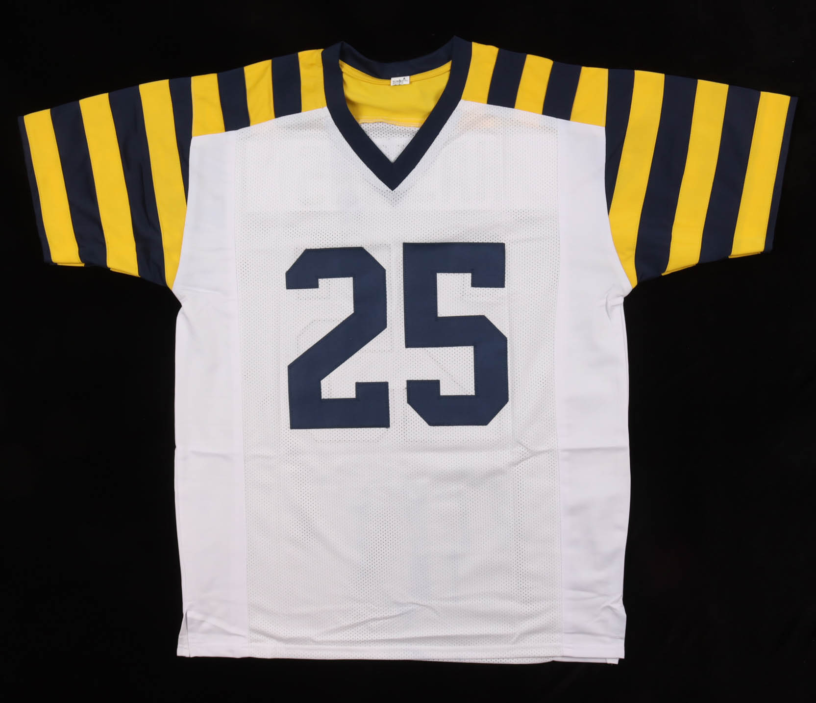 Hassan Haskins Signed Jersey (JSA) at PristineAuction.com Hassan Haskins Signed Jersey (JSA) at PristineAuction.com