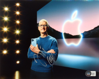 Tim Cook Signed 8x10 Photo (Beckett) at PristineAuction.com