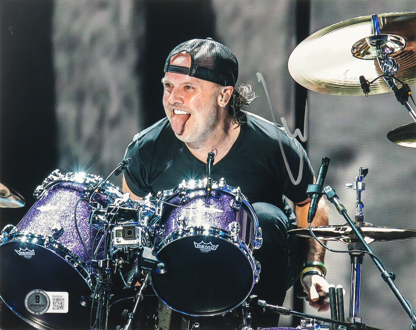 Lars Ulrich Signed 8x10 Photo (Beckett) at PristineAuction.com Lars Ulrich Signed 8x10 Photo (Beckett) at PristineAuction.com