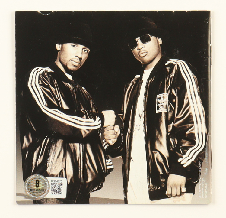 Neef Buck & Young Chris Signed Yung Gunz "Brothers from Another" CD Album Insert (Beckett) at PristineAuction.com Neef Buck & Young Chris Signed Yung Gunz "Brothers from Another" CD Album Insert (Beckett) at PristineAuction.com