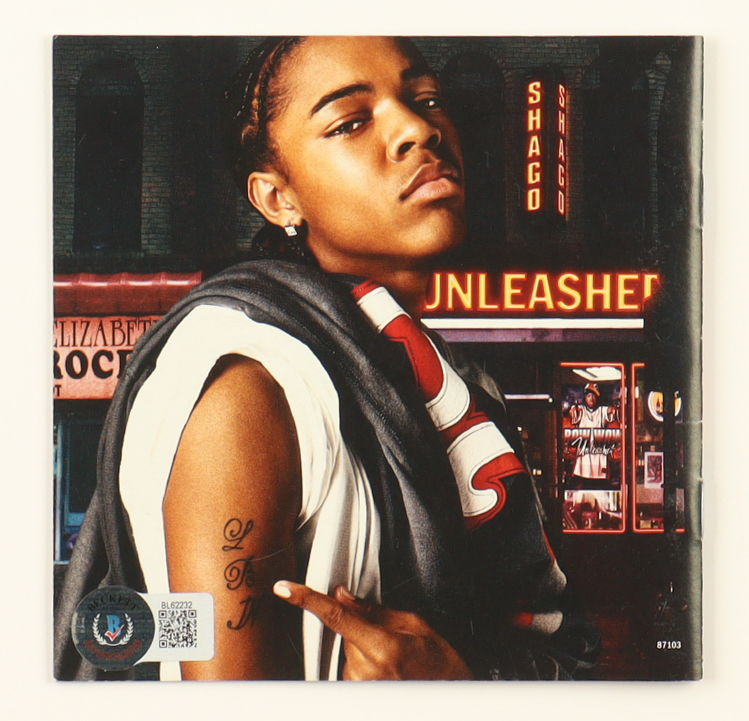 Bow Wow Signed "Unleashed" CD Album Insert (Beckett) at PristineAuction.com Bow Wow Signed "Unleashed" CD Album Insert (Beckett) at PristineAuction.com