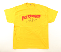 Hulk Hogan Signed Hulkamania T-Shirt (Schwartz) at PristineAuction.com