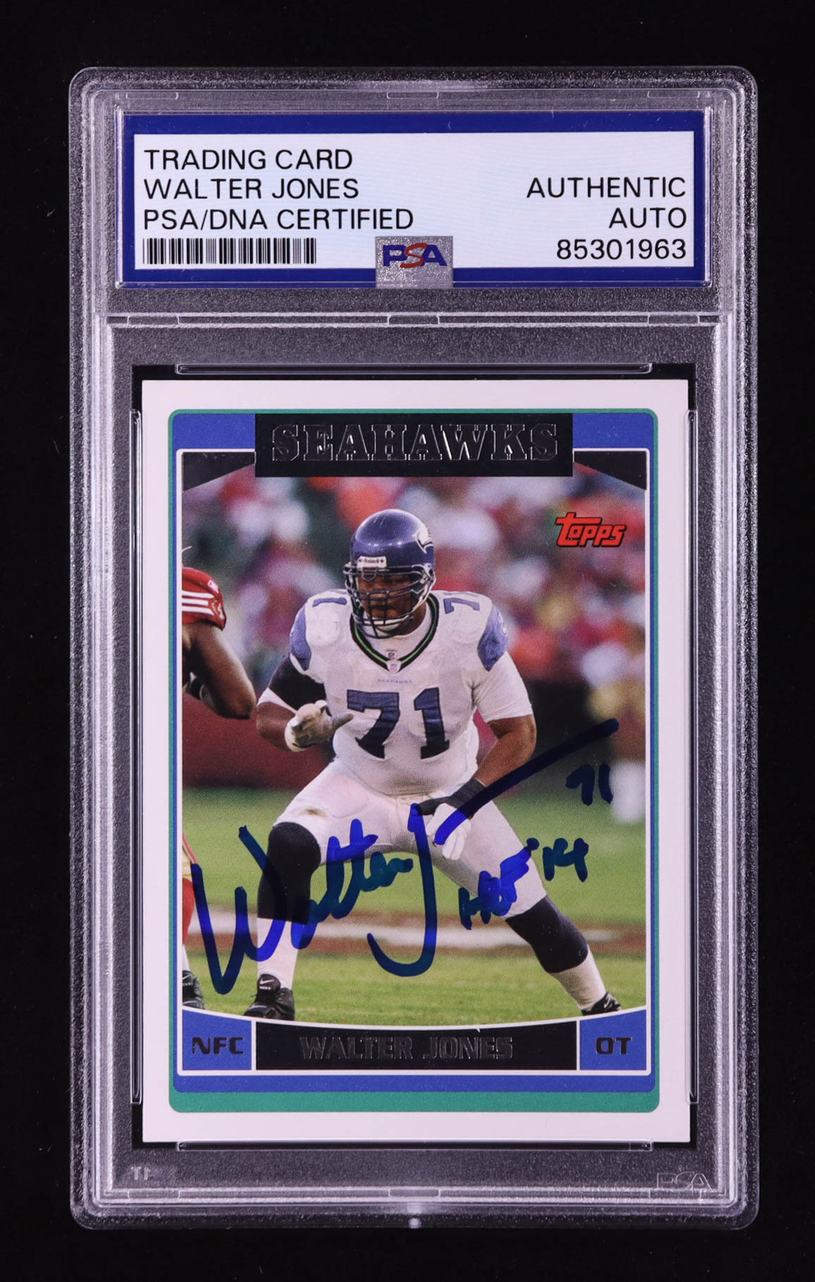 Walter Jones Signed 2006 Topps #15 "HOF '14" (PSA Authentic) at PristineAuction.com Walter Jones Signed 2006 Topps #15 "HOF '14" (PSA Authentic) at PristineAuction.com