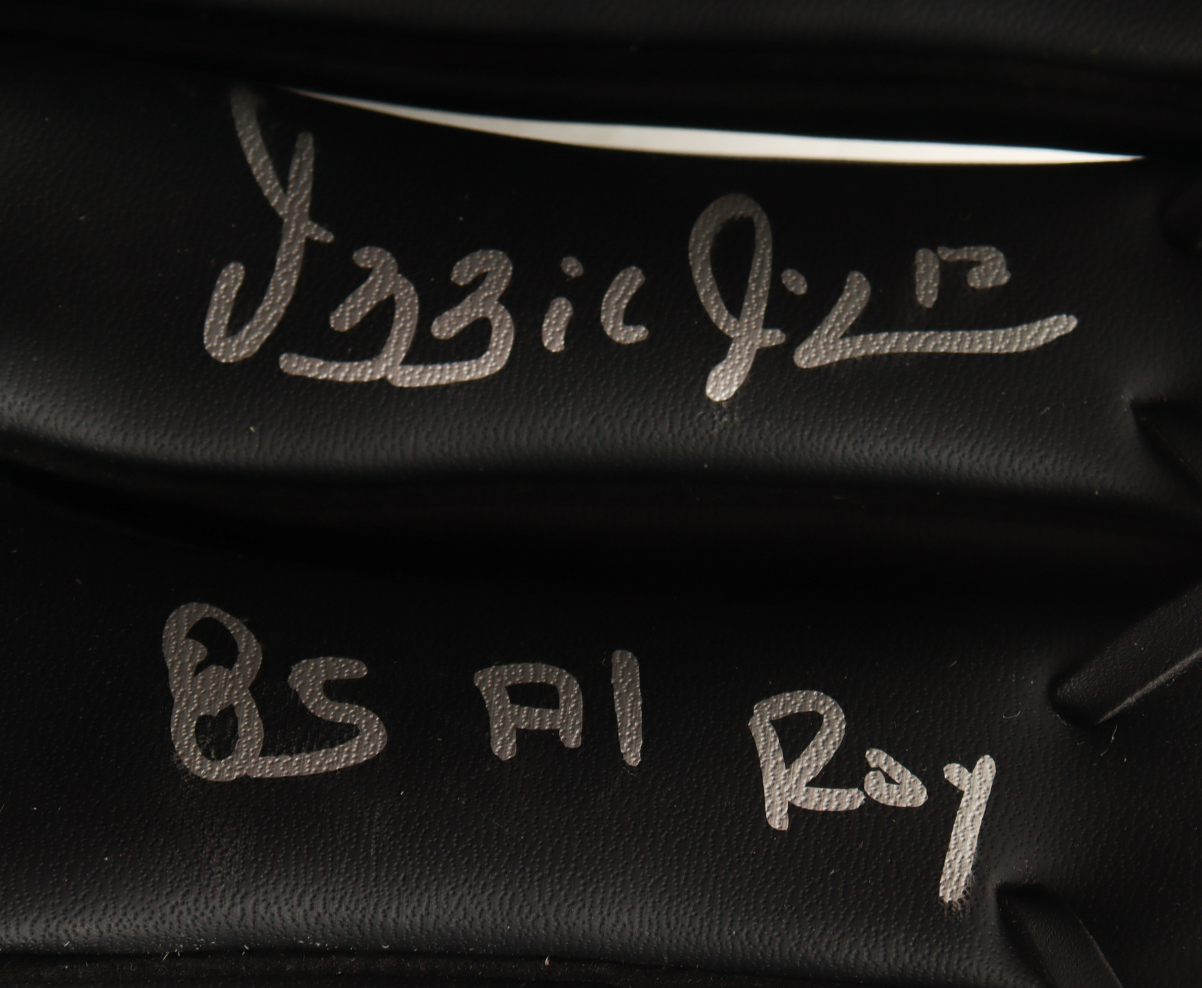 Ozzie Guillen Signed Franklin Baseball Glove Inscribed "85 AL ROY" (Schwartz) at PristineAuction.com Ozzie Guillen Signed Franklin Baseball Glove Inscribed "85 AL ROY" (Schwartz) at PristineAuction.com