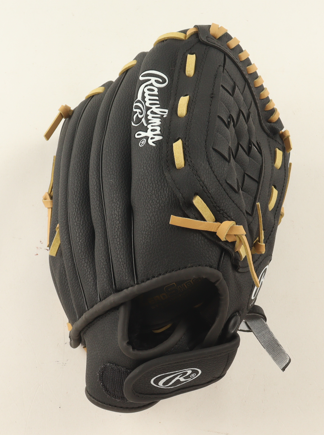 Gary Matthews Signed Rawlings Fielders Glove Inscribed "73 NL ROY" (Schwartz) at PristineAuction.com Gary Matthews Signed Rawlings Fielders Glove Inscribed "73 NL ROY" (Schwartz) at PristineAuction.com