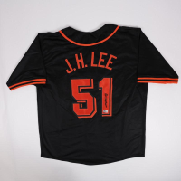 Jung-Hoo Lee Signed Jersey (Beckett) at PristineAuction.com
