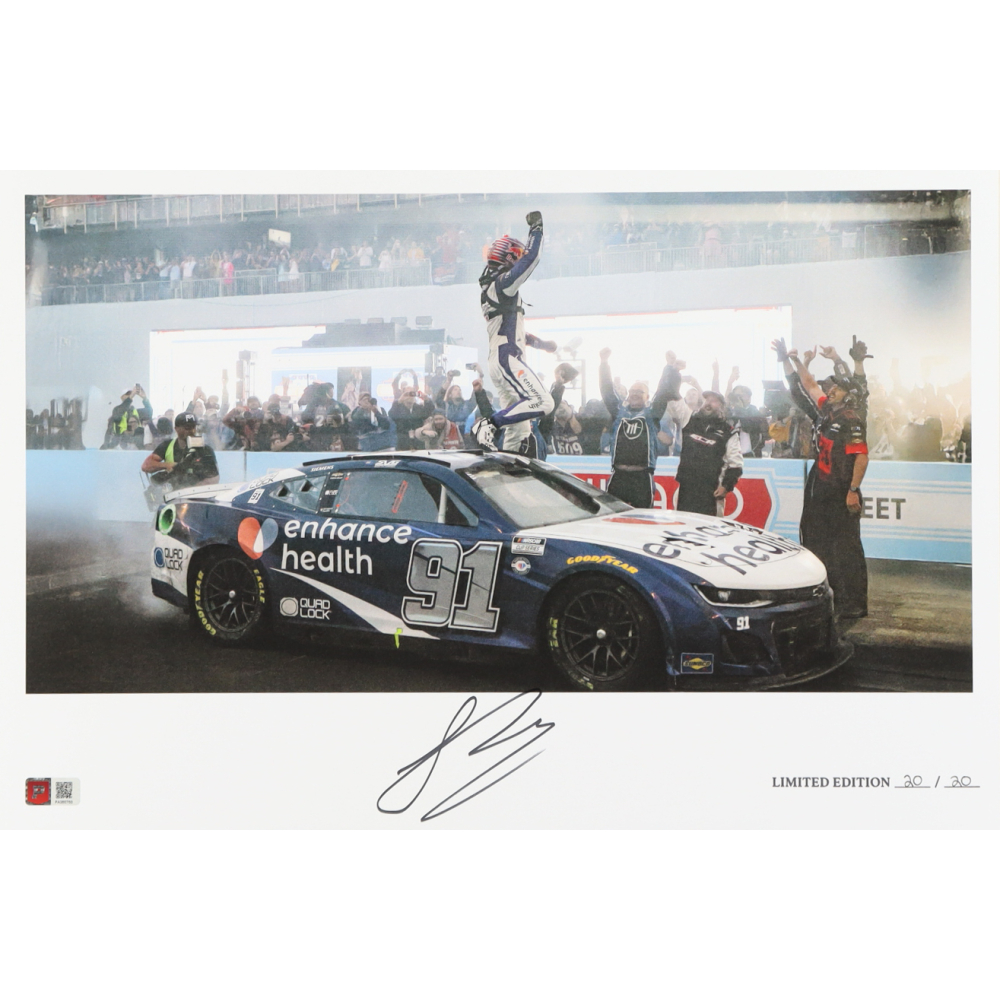 Shane van Gisbergen Signed LE "2023 Grant Park 220 Victory" 12x18 Print (PA) at PristineAuction.com