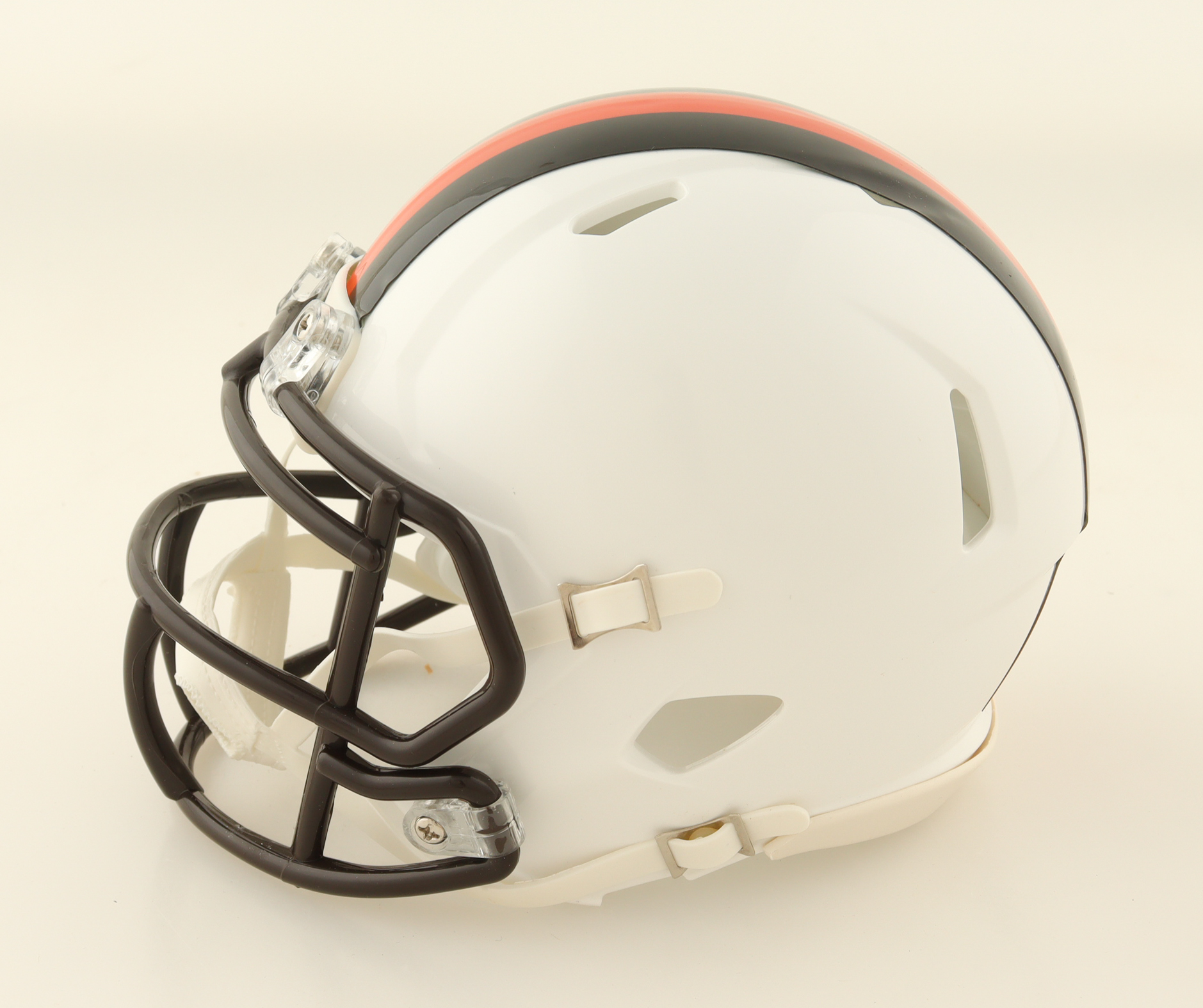 Joe Thomas Signed Browns Alternate Speed Mini Helmet (Schwartz) at PristineAuction.com Joe Thomas Signed Browns Alternate Speed Mini Helmet (Schwartz) at PristineAuction.com
