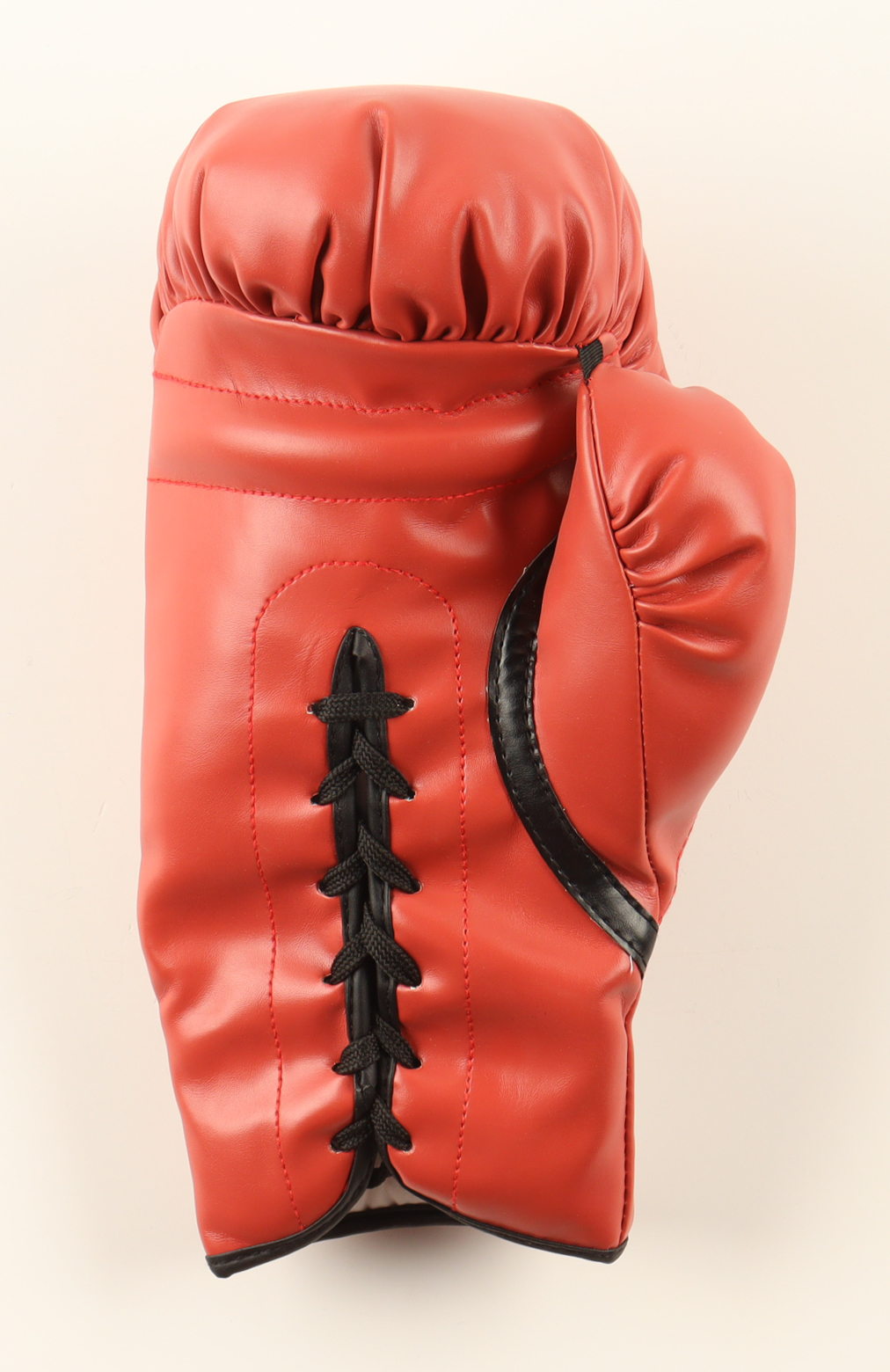 Butterbean Signed Everlast Boxing Glove (JSA) at PristineAuction.com Butterbean Signed Everlast Boxing Glove (JSA) at PristineAuction.com