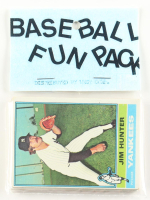 1976 Topps Baseball Card Fun Pack with (10) Cards at PristineAuction.com