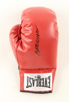Roberto Duran Signed Everlast Boxing Glove (Beckett) at PristineAuction.com