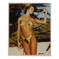 Elle Macpherson Signed 8x10 Photo Inscribed "Love" (ACOA) at PristineAuction.com