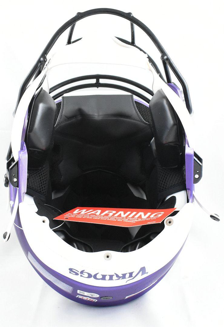 Randy Moss Signed Vikings Full-Size Authentic On-Field Speedflex Helmet (Beckett) at PristineAuction.com Randy Moss Signed Vikings Full-Size Authentic On-Field Speedflex Helmet (Beckett) at PristineAuction.com