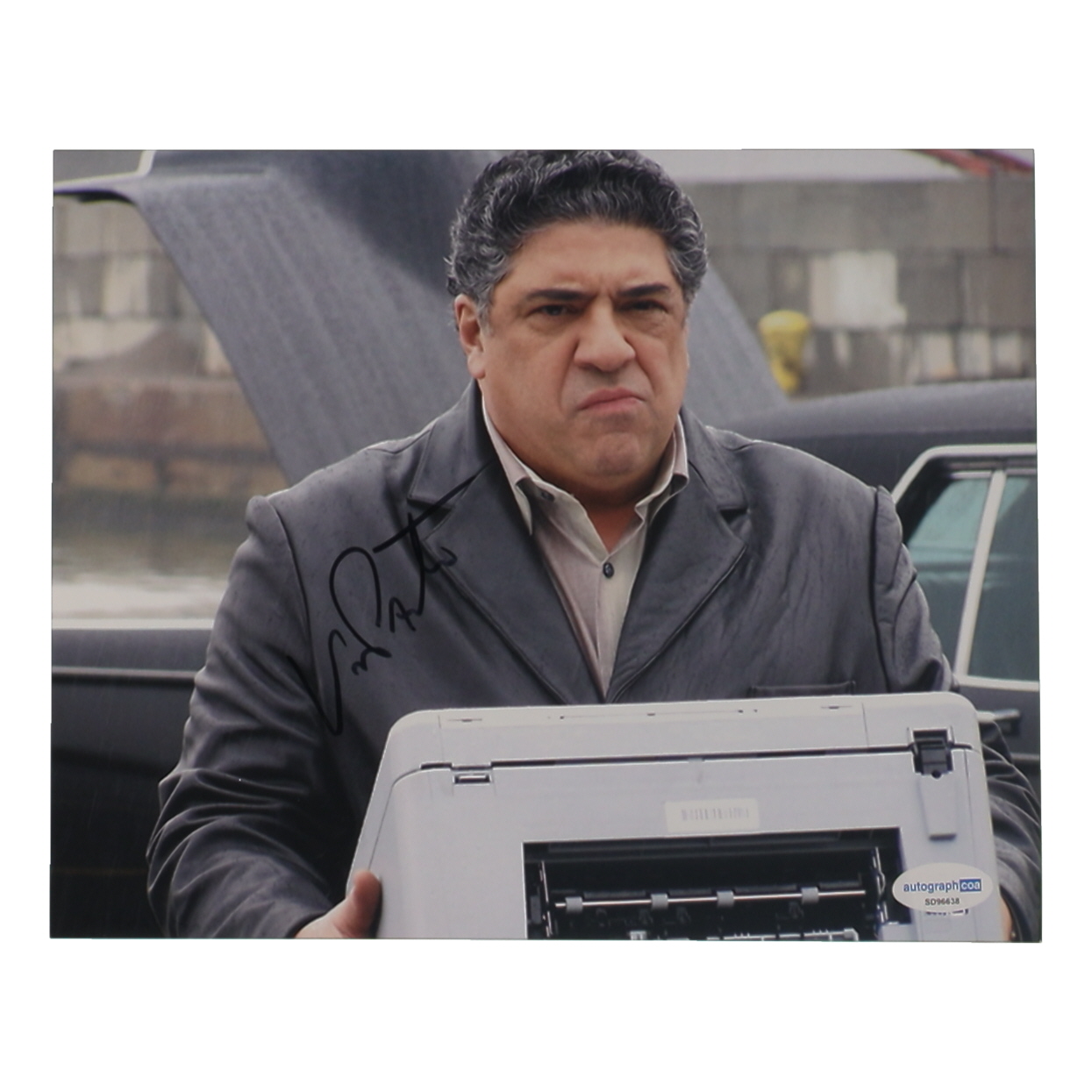 Vincent Pastore Signed "The Sopranos" 8x10 Photo (ACOA) at PristineAuction.com Vincent Pastore Signed "The Sopranos" 8x10 Photo (ACOA) at PristineAuction.com